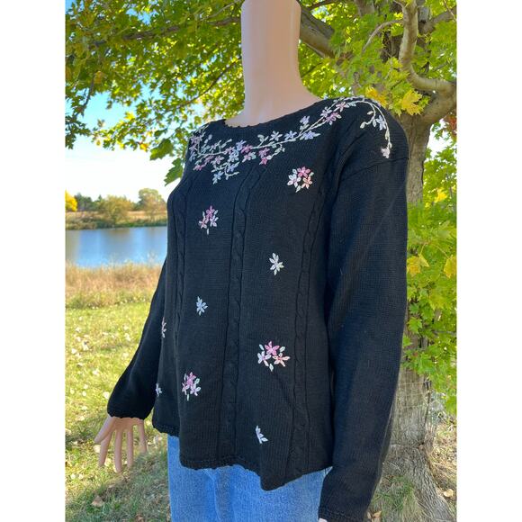 Vintage Yarnworks Sweater - Picture 3 of 7